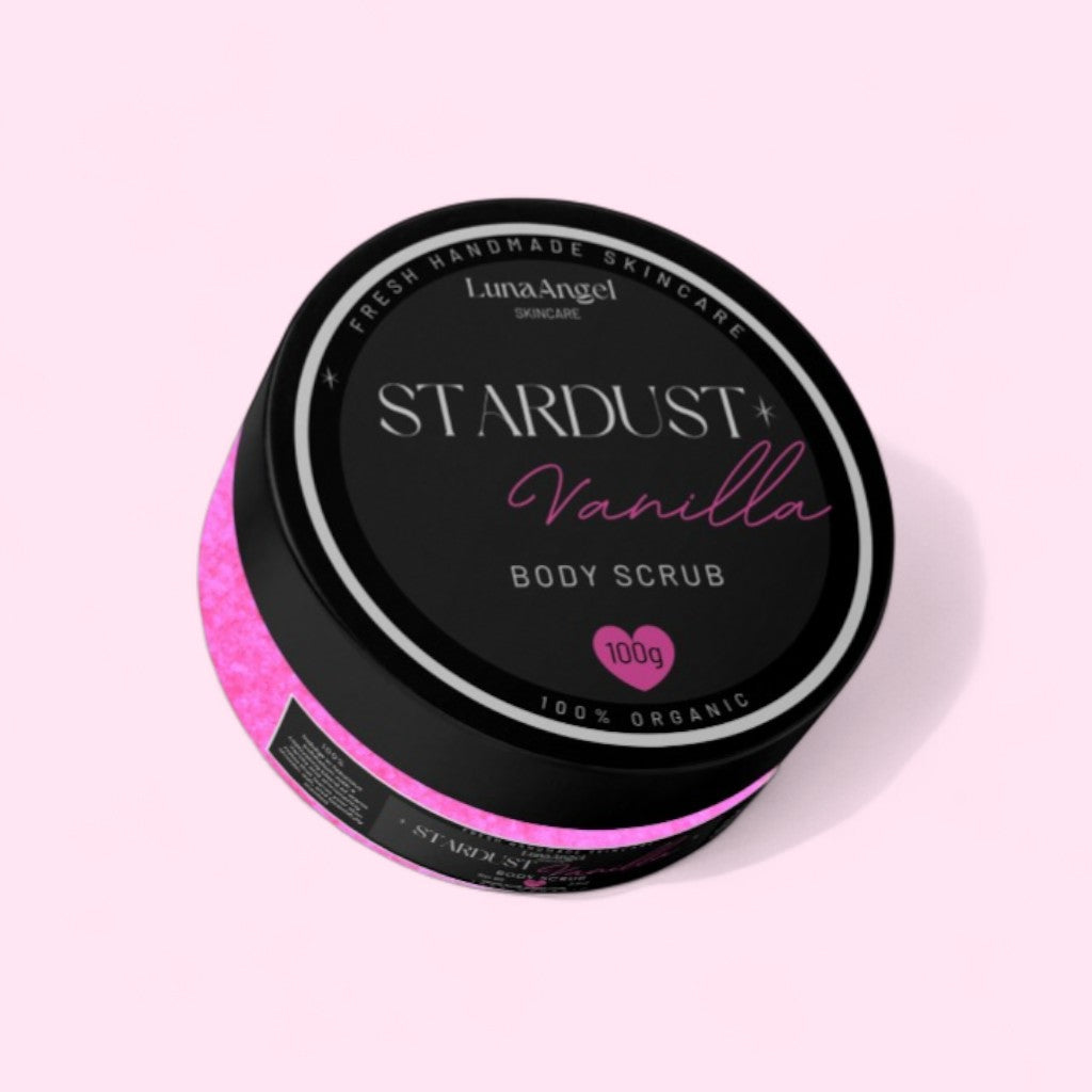 Stardust Vanilla body scrub texture with exfoliating particles – warm vanilla skincare Egypt