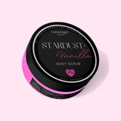 Stardust Vanilla body scrub texture with exfoliating particles – warm vanilla skincare Egypt
